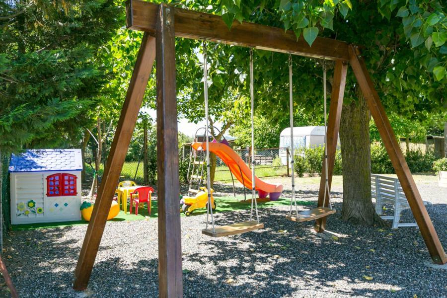 Agriturismo Case Nuove Castellina Marittima Exteriör bild