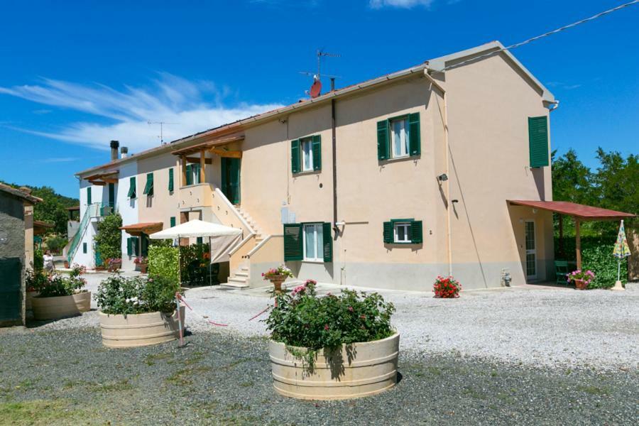 Agriturismo Case Nuove Castellina Marittima Exteriör bild