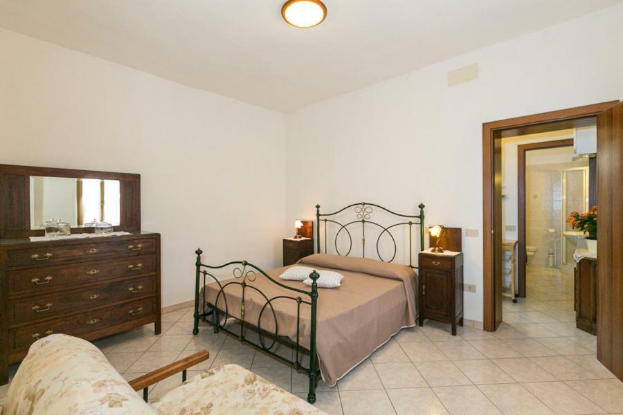 Agriturismo Case Nuove Castellina Marittima Exteriör bild